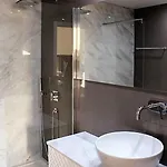 Luxury 3 Bedroom Penthouse With Private Garage Apartamento Braga