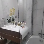 Luxury 3 Bedroom Penthouse With Private Garage