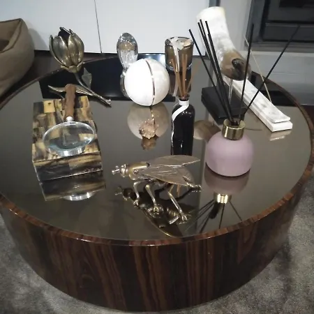 아파트 Luxury 3 Bedroom Penthouse With Private Garage 브라가