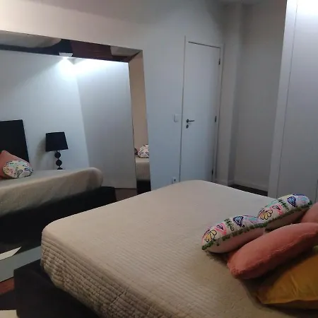 Apartmán Luxury 3 Bedroom Penthouse With Private Garage