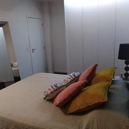 Luxury 3 Bedroom Penthouse With Private Garage