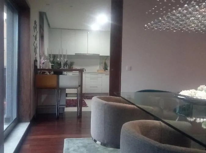 Luxury 3 Bedroom Penthouse With Private Garage