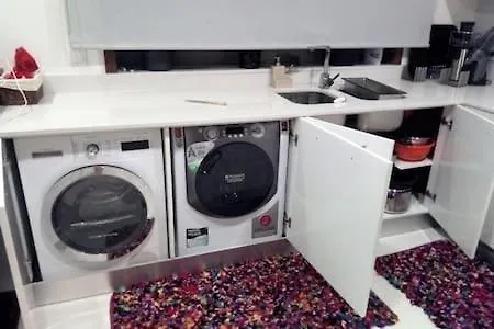 Luxury 3 Bedroom Penthouse With Private Garage 布拉加