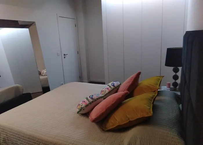 Luxury 3 Bedroom Penthouse With Private Garage