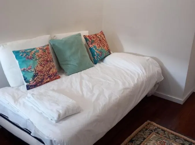 Luxury 3 Bedroom Penthouse With Private Garage 公寓 *